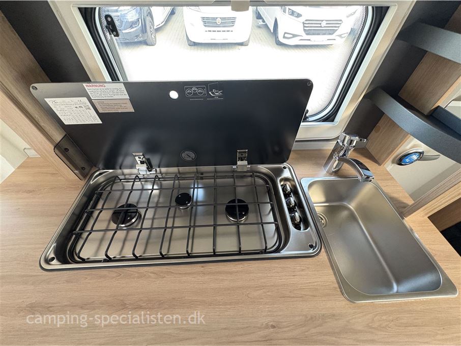 Knaus Sport 460 EU